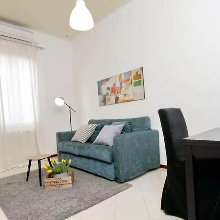 Moderne Wohnung Mit Guter Lage *